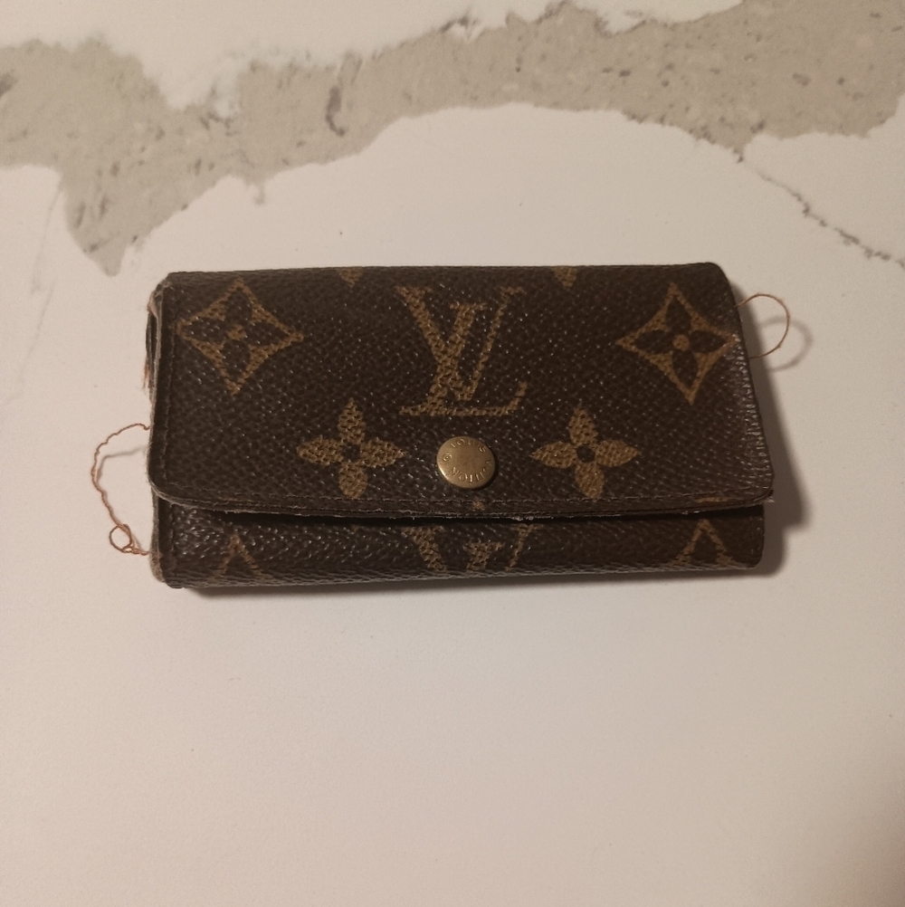 Louis Vuitton Monogram Key Holder
